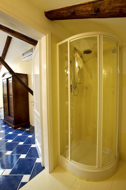 Bed and Breakfast La Casa Di Donn'Amelia à Molina  Chambre photo